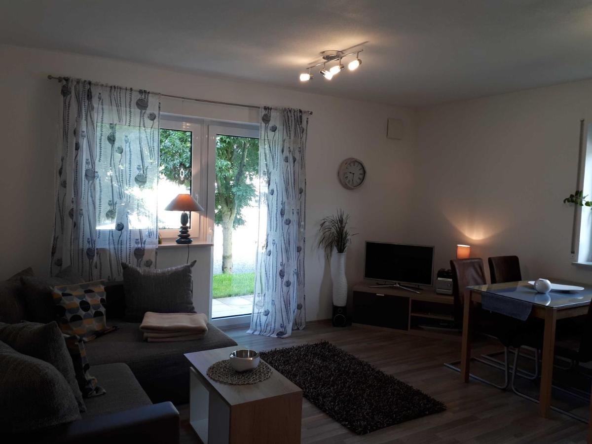 Weinlodge Am Geissberg 에버스타트 객실 사진